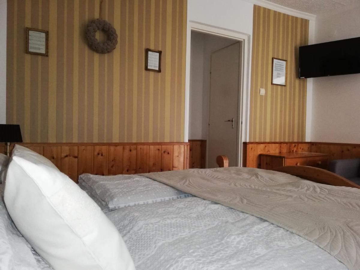 Bóbita Apartmanház Szilvasvarad Exterior foto