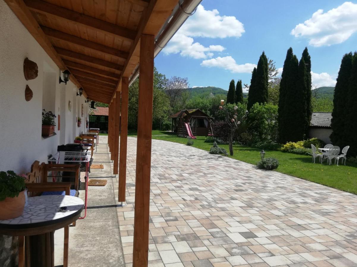 Bóbita Apartmanház Szilvasvarad Exterior foto