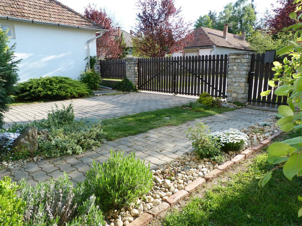 Bóbita Apartmanház Szilvasvarad Exterior foto